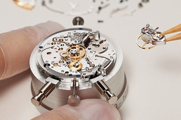 郑州劳力士官方售后维修服务店在哪