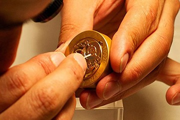 郑州劳力士机械表洗油地址