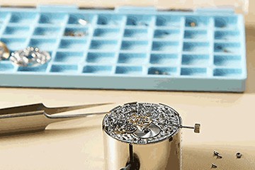 郑州劳力士表官方售后维修在哪