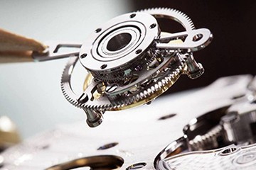 郑州劳力士更换电池走得慢