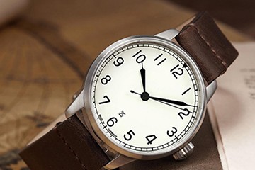 郑州劳力士表受磁了维修